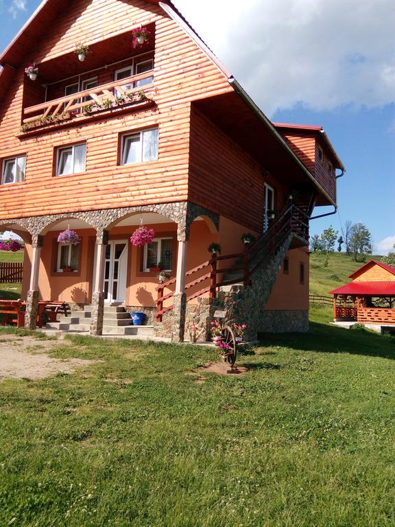 Cabana Ghetari Buitenkant foto